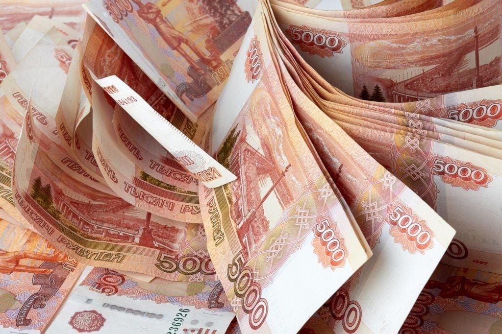 Как потратить 100 000 рублей и заработать