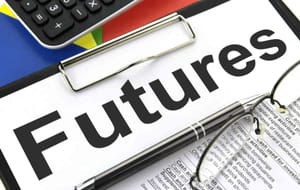 ETF или фьючерс? Разбираемся, что лучше работает